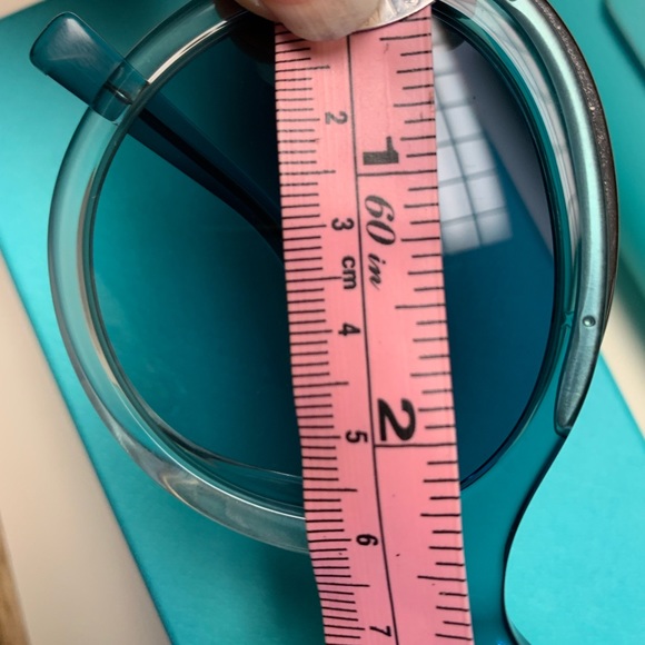 Tiffany &Co. sunglasses - Picture 6 of 7